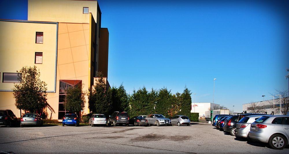 Hotel Break Ospedaletto Lodigiano